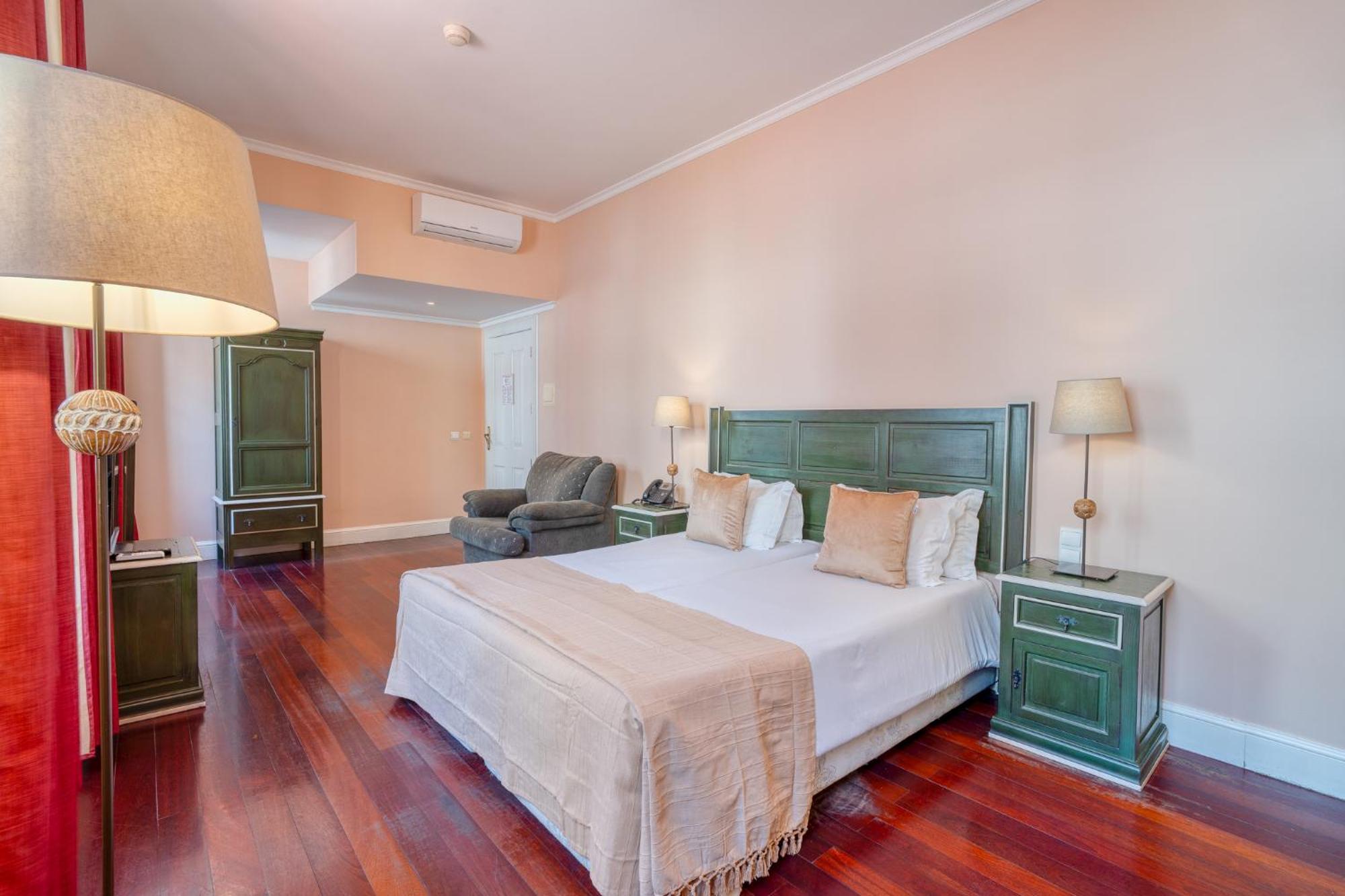 O Cantinho Da Mariazinha Bed & Breakfast